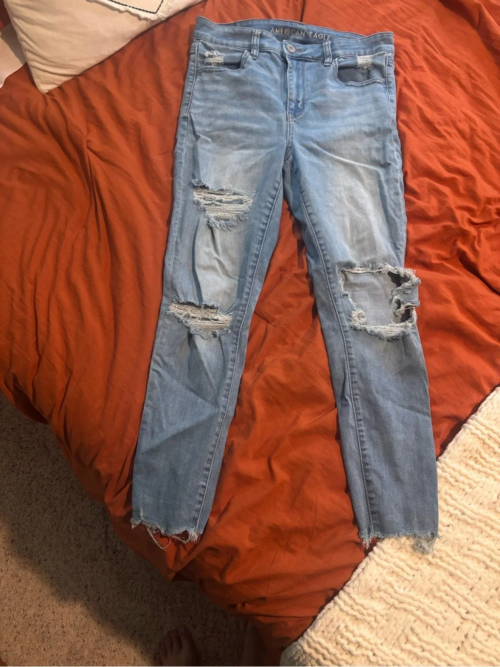 American Eagle Outfitters skinny women